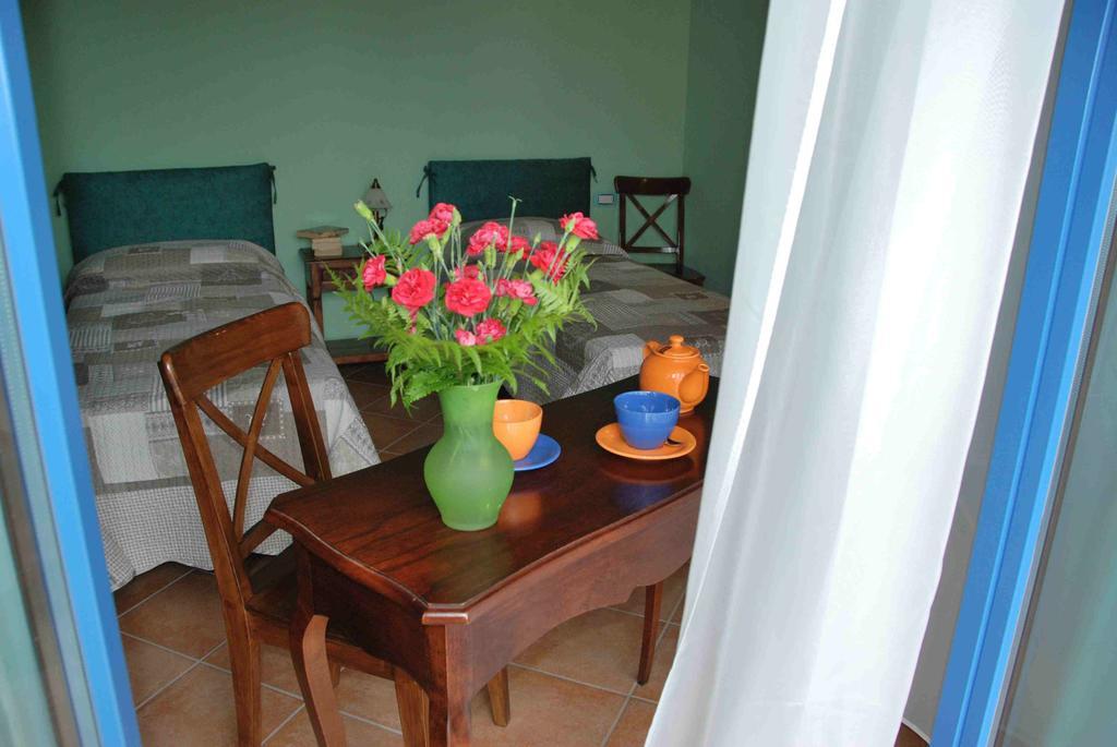 B&B La Casa Di Trizzi Como Habitación foto